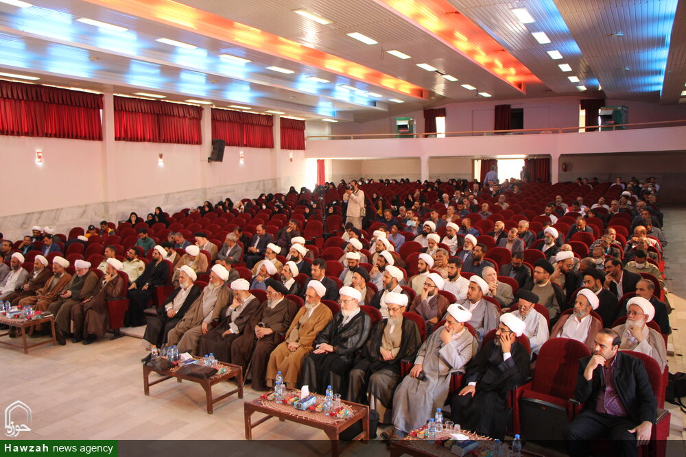 تصاویر/ پیش نشست کنگره بین‌المللی میرزای نائینی در شهرستان نائین